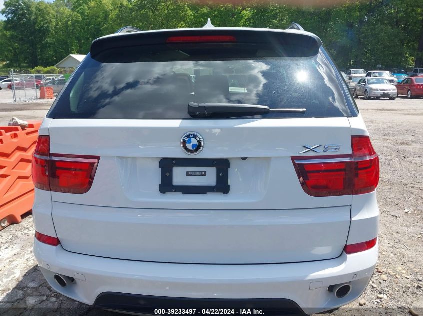 2013 BMW X5 xDrive35D VIN: 5UXZW0C56D0B93677 Lot: 39233497