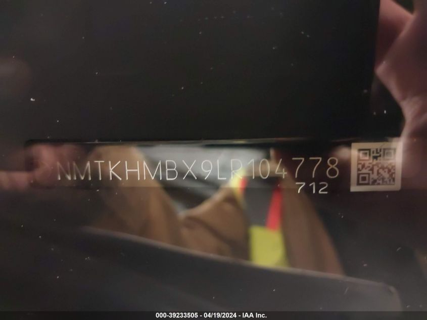 2020 Toyota C-Hr Le VIN: NMTKHMBX9LR104778 Lot: 39233505