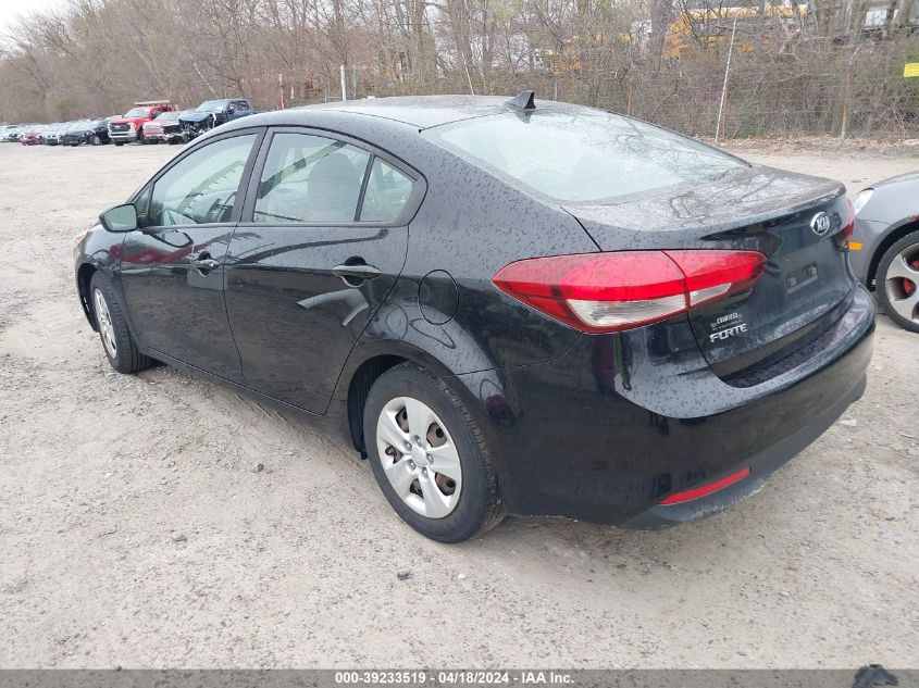 2018 Kia Forte Lx VIN: 3KPFK4A77JE281083 Lot: 39233519