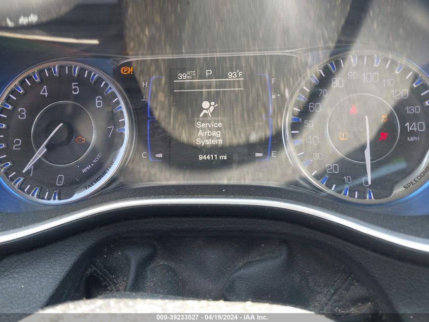 2016 Chrysler 200 Limited VIN: 1C3CCCAB8GN121964 Lot: 39233527