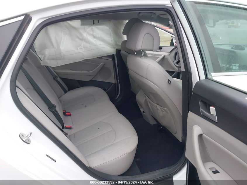 2016 Hyundai Sonata Sport VIN: 5NPE34AF5GH400723 Lot: 39233592