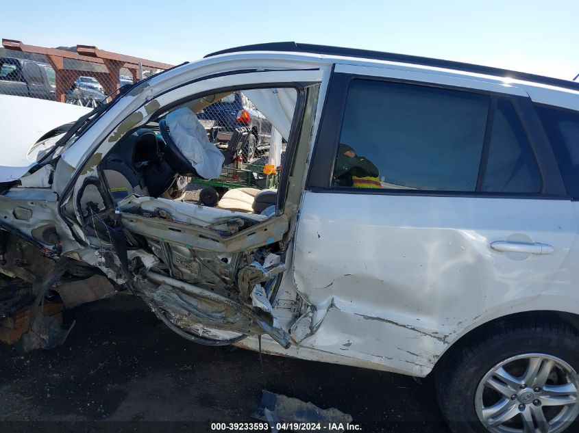 2012 Hyundai Santa Fe Gls VIN: 5XYZGDAB7CG151457 Lot: 39233593