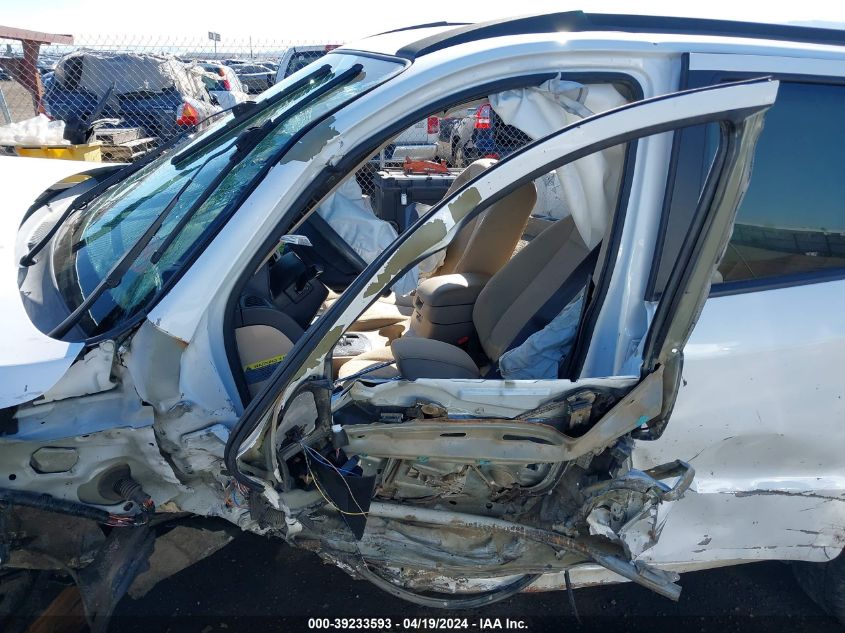 2012 Hyundai Santa Fe Gls VIN: 5XYZGDAB7CG151457 Lot: 39233593