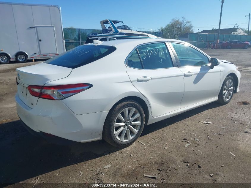 2019 Toyota Camry Le VIN: 4T1B11HK7KU775968 Lot: 39233714