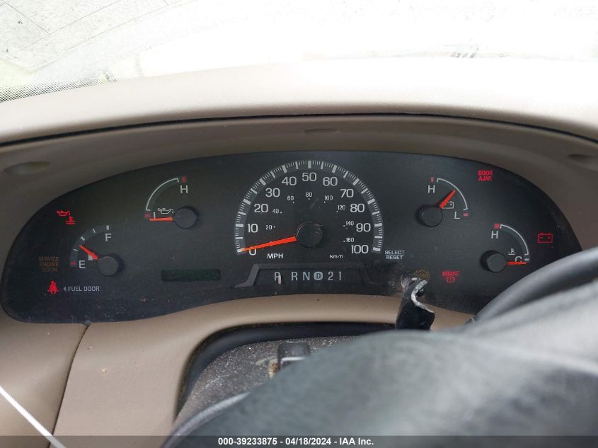 2000 Ford F-150 Work Series/Xl/Xlt VIN: 2FTRF17W8YCB15696 Lot: 39257499