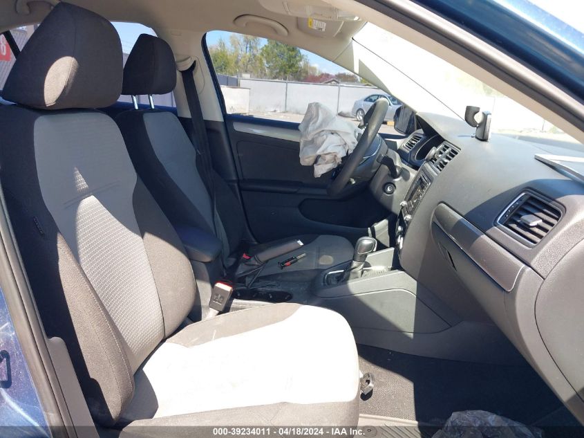 2017 Volkswagen Jetta 1.4T S VIN: 3VW2B7AJ8HM227428 Lot: 39234011