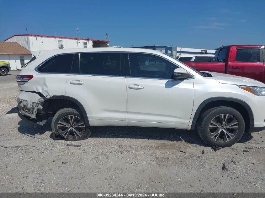 2018 Toyota Highlander Le VIN: 5TDZZRFH9JS282099 Lot: 39234244