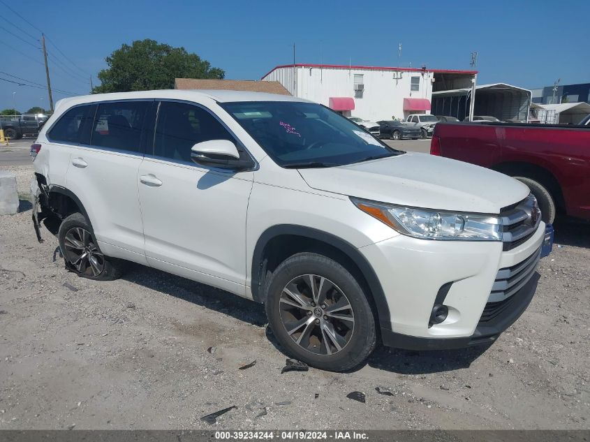 2018 Toyota Highlander Le VIN: 5TDZZRFH9JS282099 Lot: 39234244