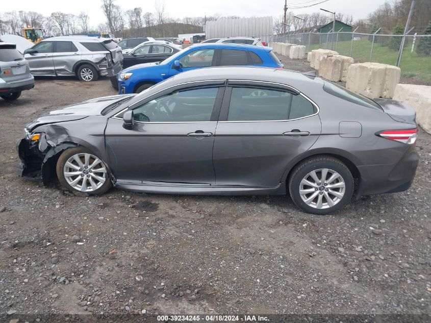 2019 Toyota Camry Le VIN: 4T1B11HK6KU831771 Lot: 39234245