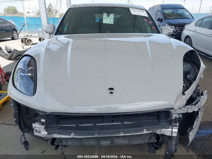 2022 Porsche Macan VIN: WP1AA2A59NLB01940 Lot: 39219750