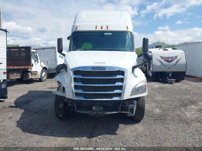 2018 Freightliner New Cascadia 126 VIN: 3AKJHHDR0JSJJ1164 Lot: 39236202