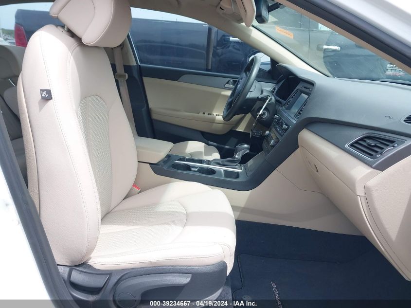 2017 Hyundai Sonata Se VIN: 5NPE24AFXHH570659 Lot: 39234667