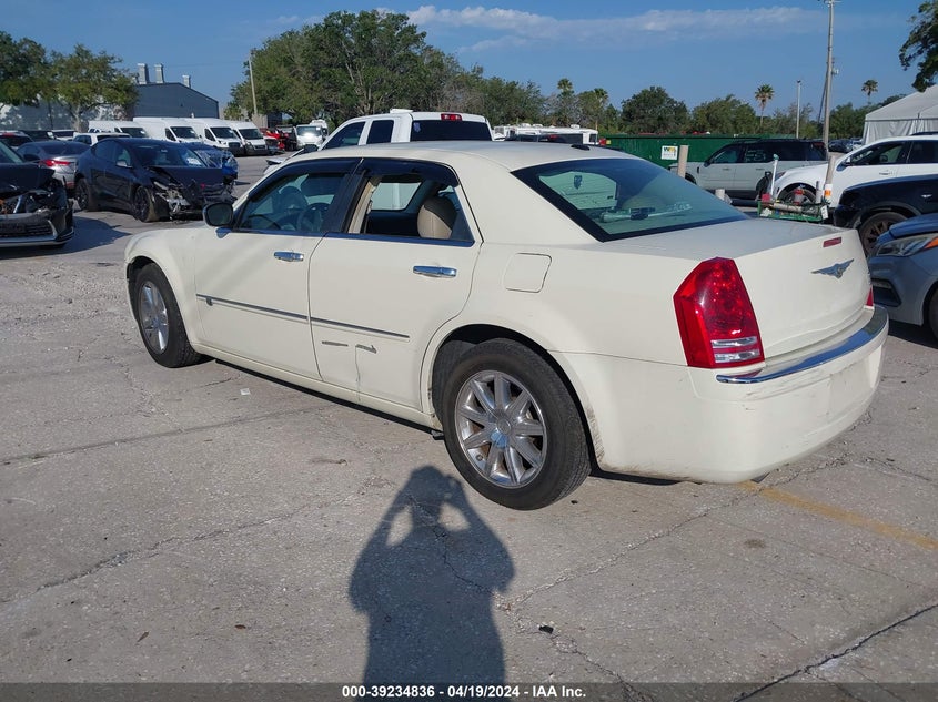 2009 Chrysler 300C Hemi VIN: 2C3KA63T89H600471 Lot: 39234836
