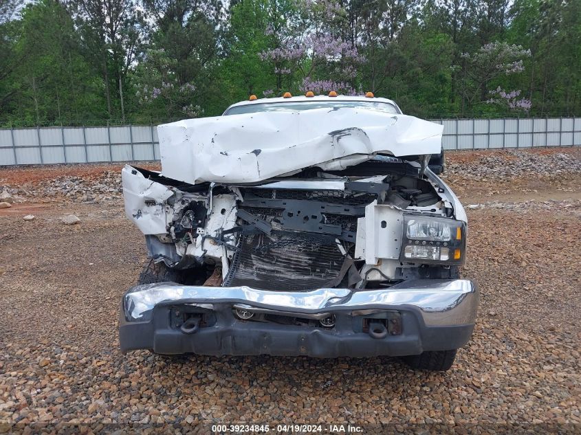 1999 Ford F-350 Lariat/Xl/Xlt VIN: 1FTWW32S4XED73211 Lot: 39234845