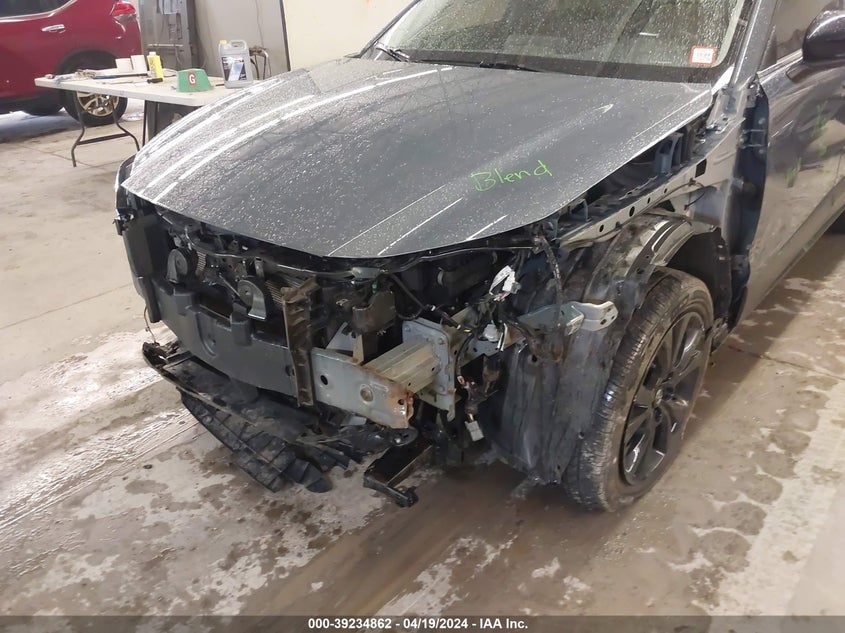VIN 3MVDMBCL8NM453518 2022 MAZDA CX-30 CARBON EDITION