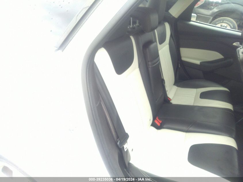 2012 Ford Focus Titanium VIN: 1FAHP3N20CL188974 Lot: 39235036