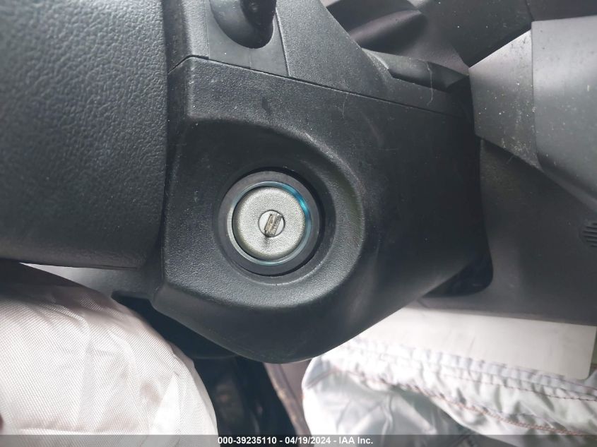 2017 Ford Escape S VIN: 1FMCU0F77HUD57293 Lot: 39235110