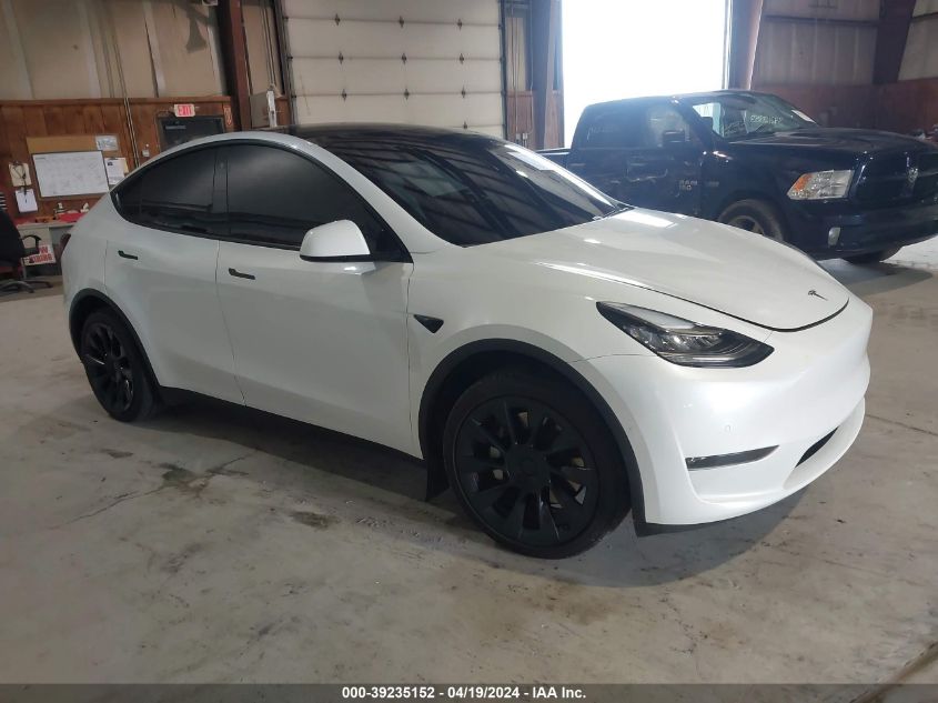 2020 Tesla Model Y Long Range Dual Motor All-Wheel Drive VIN: 5YJYGDEE4LF032840 Lot: 39235152