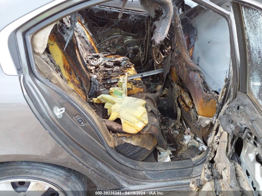 2010 Kia Optima Lx VIN: KNAGG4A8XA5424793 Lot: 39235241