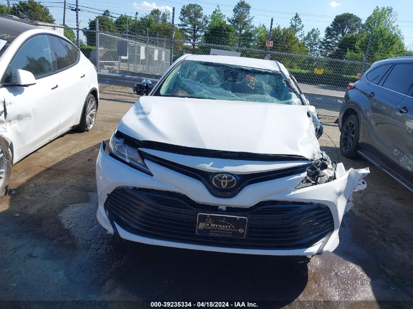 2019 Toyota Camry Le VIN: 4T1B11HK9KU741319 Lot: 11976244