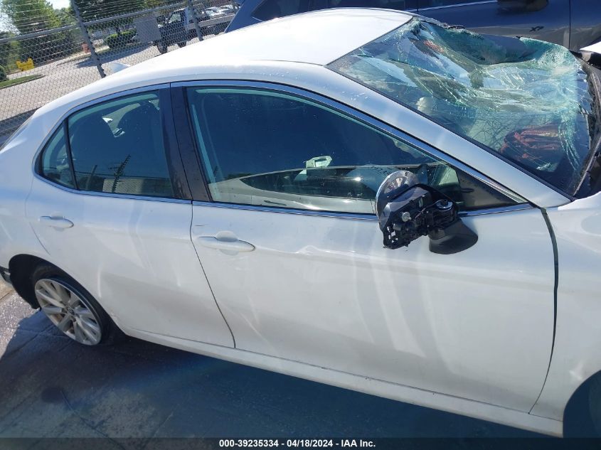 2019 Toyota Camry Le VIN: 4T1B11HK9KU741319 Lot: 11976244