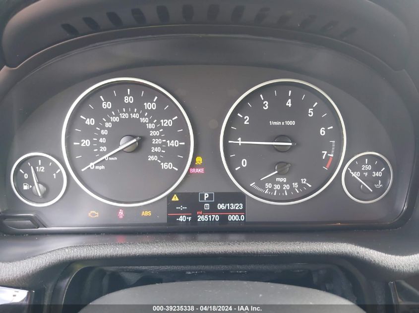 2016 BMW X3 Sdrive28I VIN: 5UXWZ7C5XG0R32988 Lot: 39235338