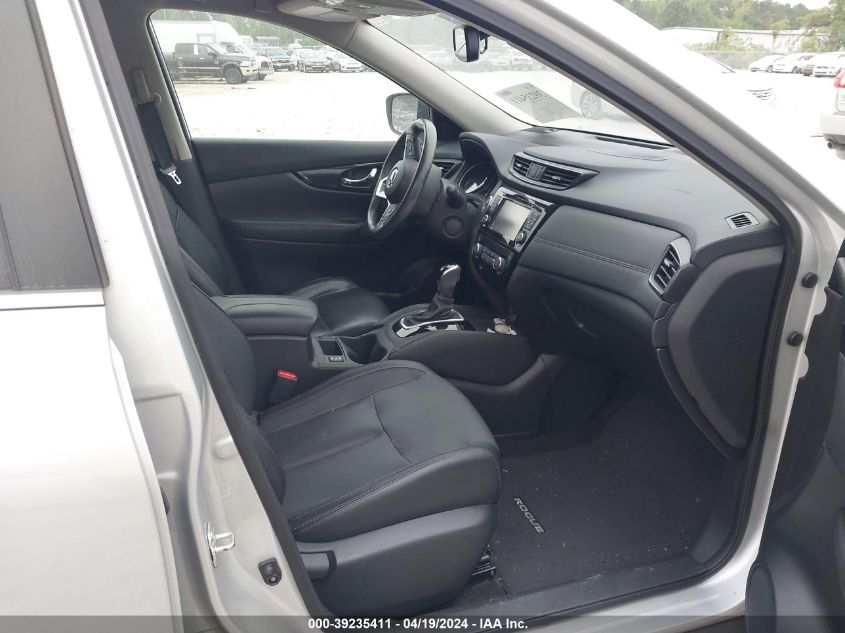 2017 Nissan Rogue Sl VIN: 5N1AT2MVXHC888646 Lot: 39235411