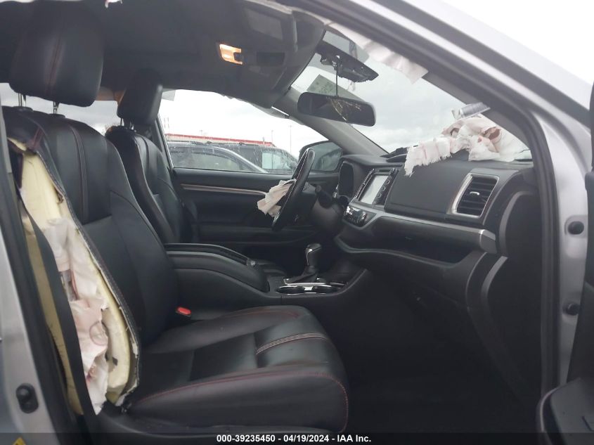 2019 Toyota Highlander Se VIN: 5TDKZRFH2KS555855 Lot: 39235450