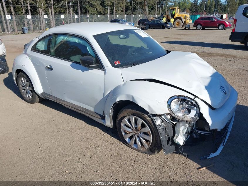 2018 Volkswagen Beetle 2.0T Coast/2.0T S VIN: 3VWFD7AT8JM709402 Lot: 11988323