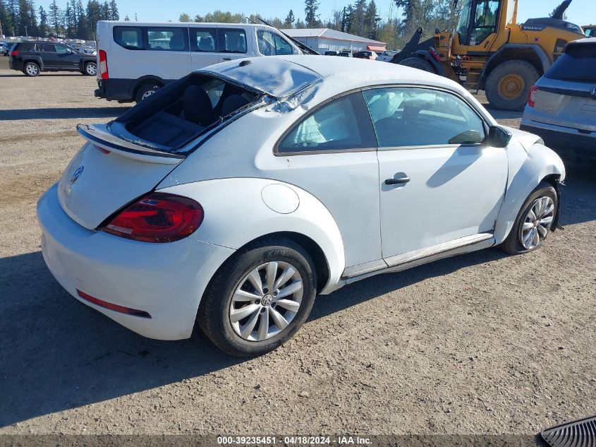 2018 Volkswagen Beetle 2.0T Coast/2.0T S VIN: 3VWFD7AT8JM709402 Lot: 11988323