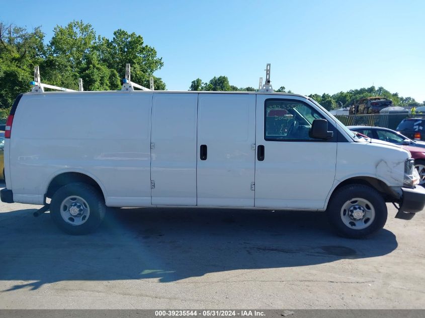 2017 Chevrolet Express 2500 Work Van VIN: 1GCWGBFF5H1125773 Lot: 39235544