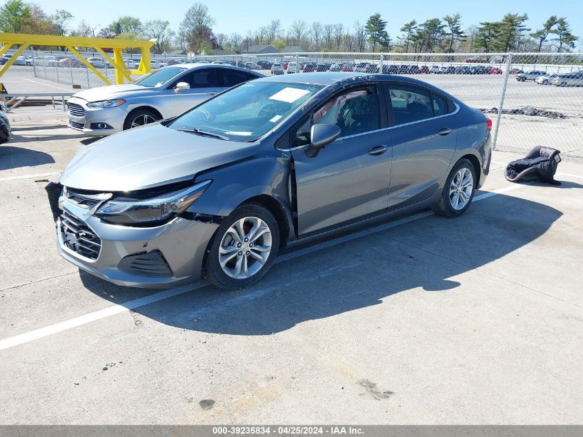 2019 Chevrolet Cruze Lt VIN: 1G1BE5SMXK7123105 Lot: 39235834