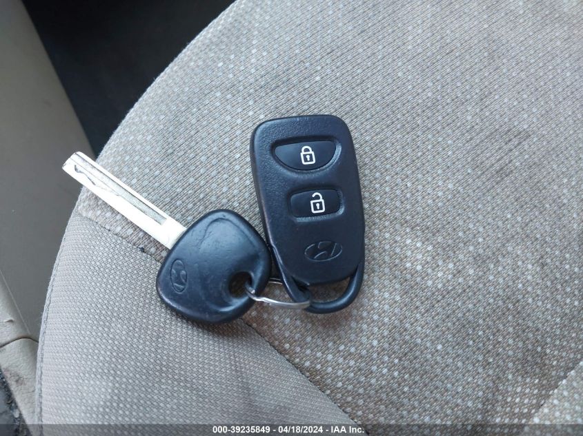 2014 Hyundai Accent Gls VIN: KMHCT4AE0EU673243 Lot: 39235849