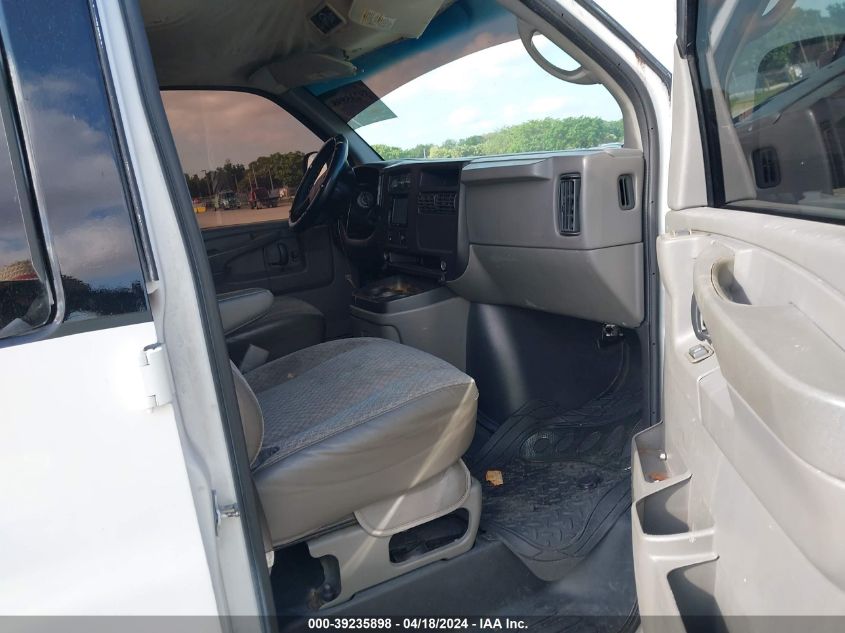 2004 Chevrolet Express VIN: 1GAHG39U341235085 Lot: 39235898