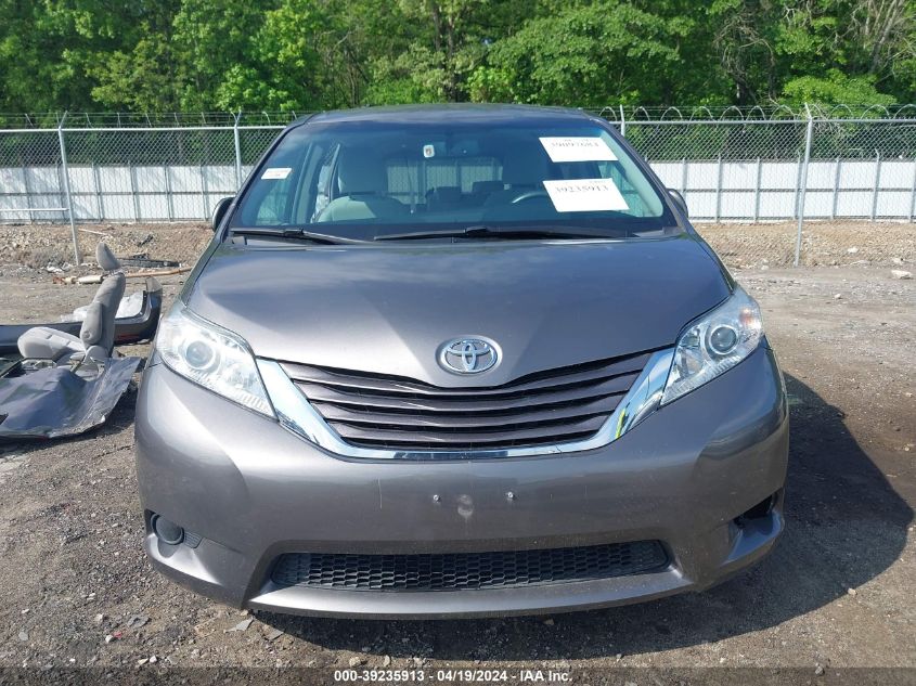 2017 Toyota Sienna Le 8 Passenger VIN: 5TDKZ3DC9HS847046 Lot: 39235913