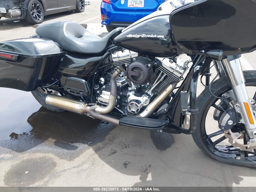 2016 HARLEY-DAVIDSON FLTRXS ROAD GLIDE SPECIAL - 1HD1KTM38GB633928