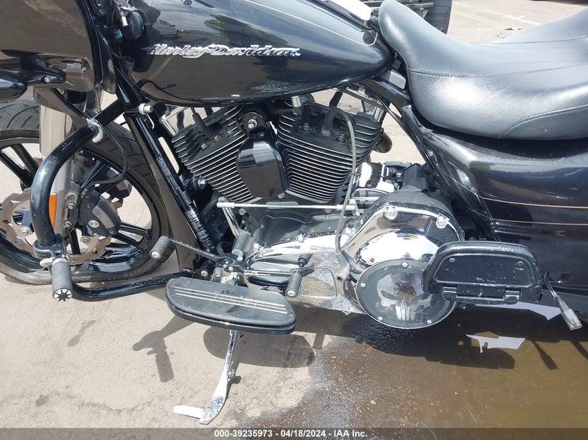 2016 HARLEY-DAVIDSON FLTRXS ROAD GLIDE SPECIAL - 1HD1KTM38GB633928