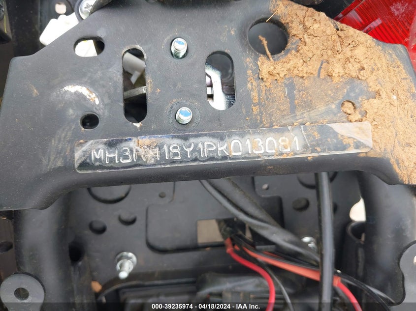 2023 YAMAHA YZFR3 A MH3RH18Y1PK013081