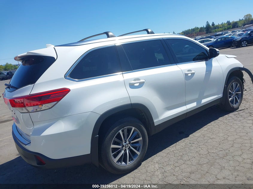 2019 TOYOTA HIGHLANDER VIN: 5TDJZRFH0KS919959