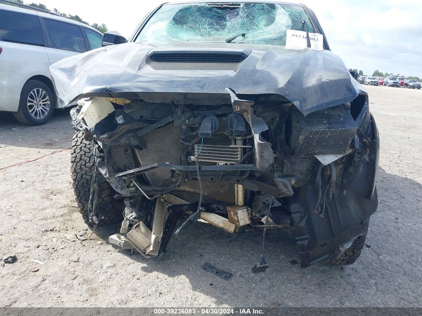 VIN 3TMDZ5BN3KM073652 2019 TOYOTA TACOMA TRD SPORT