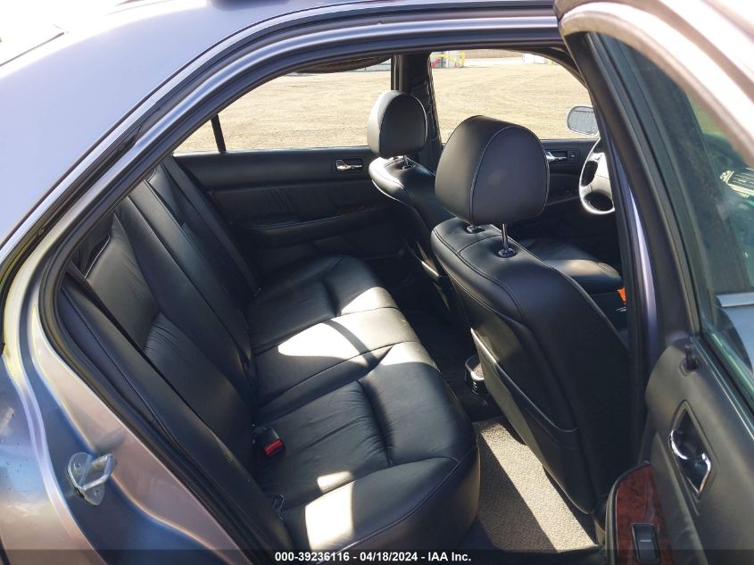 1998 Acura Rl 3.5 VIN: JH4KA9652WC800043 Lot: 39236116