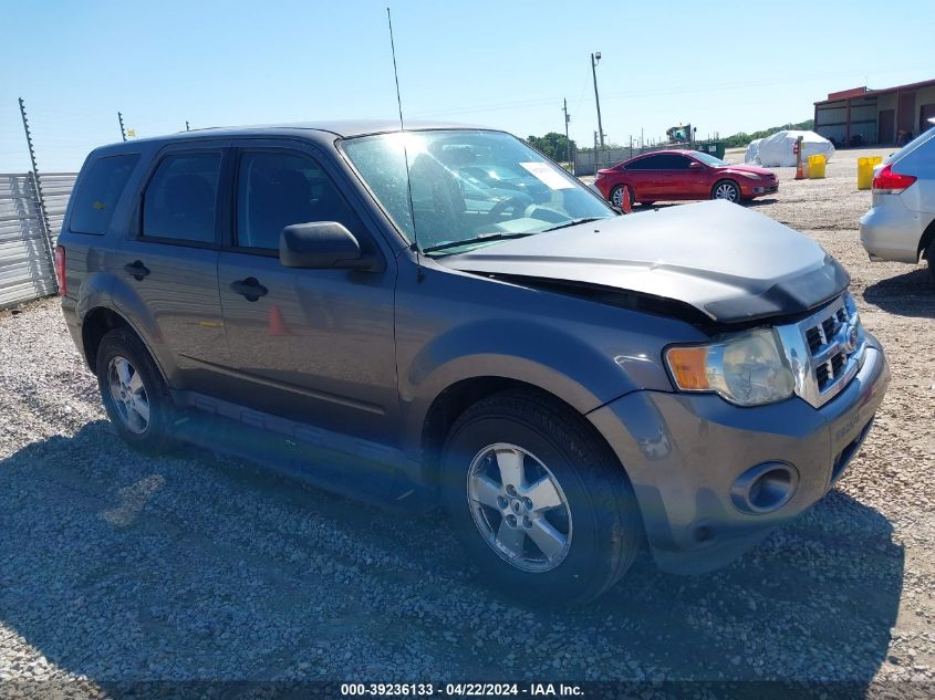 2010 Ford Escape Xls VIN: 1FMCU0C74AKC61207 Lot: 39236133