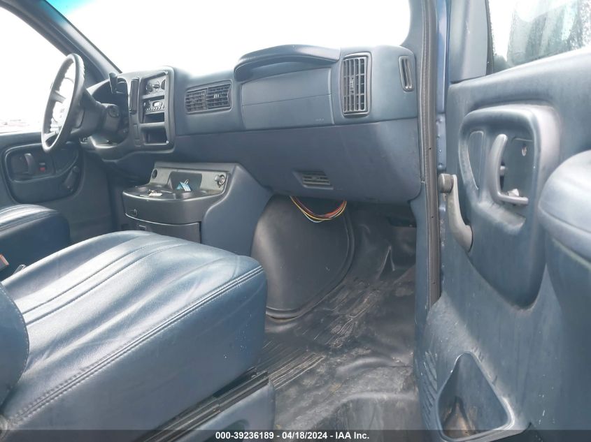 2000 GMC Savana Standard VIN: 1GJHG39R2Y1204590 Lot: 39236189