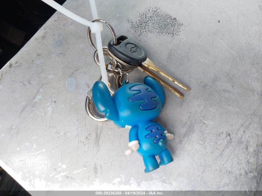 2000 Chevrolet Astro VIN: 1GCDM19W1YB201909 Lot: 39236358