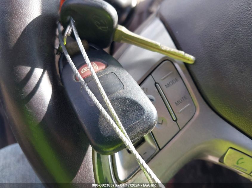 2011 Hyundai Tucson Gls VIN: KM8JUCAC5BU257438 Lot: 39219764