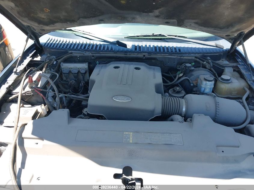 2004 Ford Expedition Xlt VIN: 1FMRU15W04LA45311 Lot: 39236440