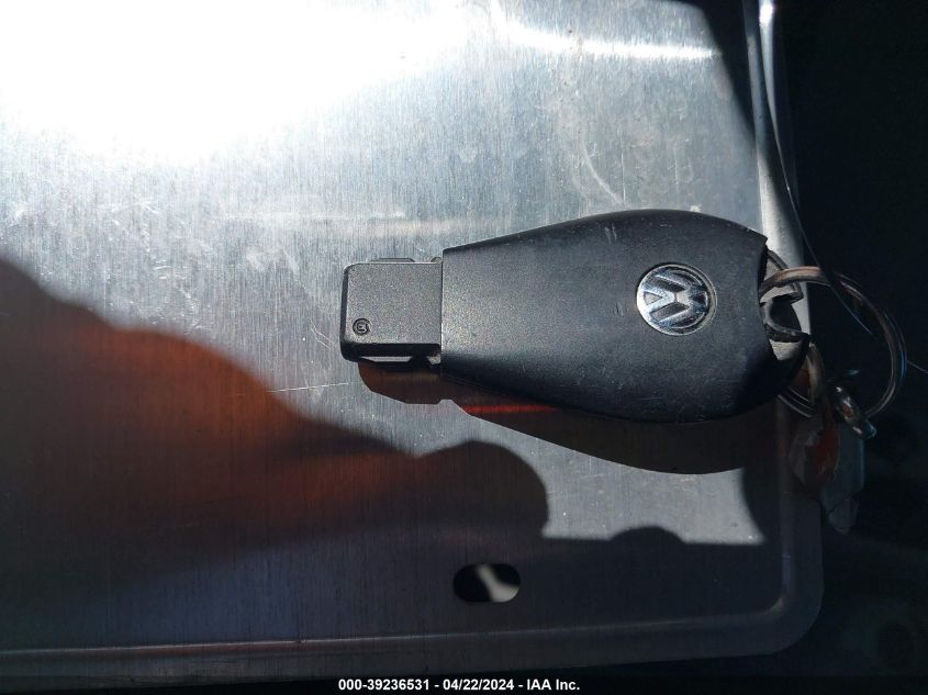 2009 Volkswagen Routan Se VIN: 2V8HW341X9R553915 Lot: 39236667