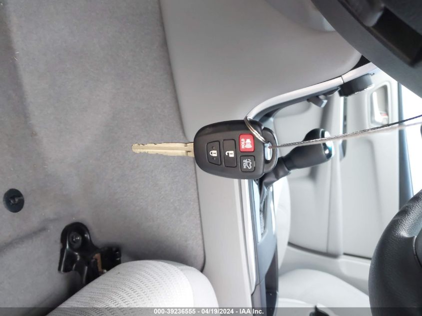 2015 Toyota Camry Le VIN: 4T1BF1FK3FU065878 Lot: 39236555