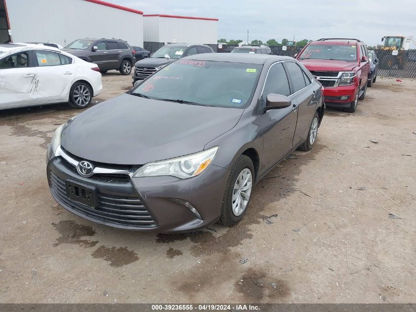 2015 Toyota Camry Le VIN: 4T1BF1FK3FU065878 Lot: 39236555