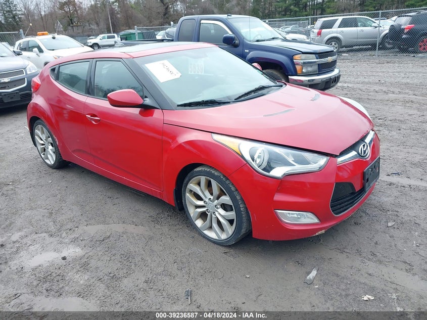 2013 Hyundai Veloster Base W/Black VIN: KMHTC6AD2DU150940 Lot: 39236587